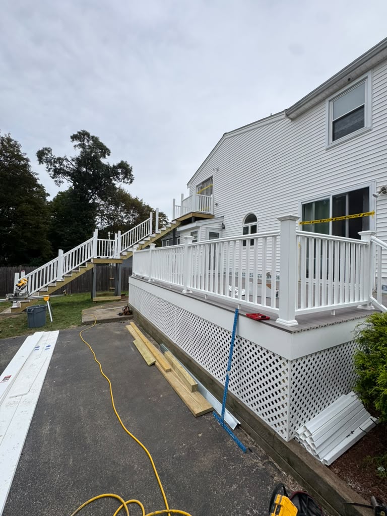 Deck and stairway overview
